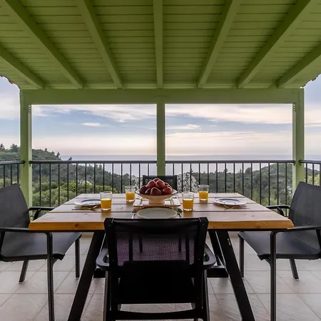 Sapphire Blue * Kalamítsi